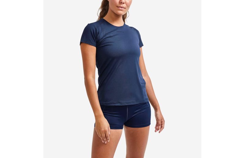 Craft Adv Essence Slim Tee