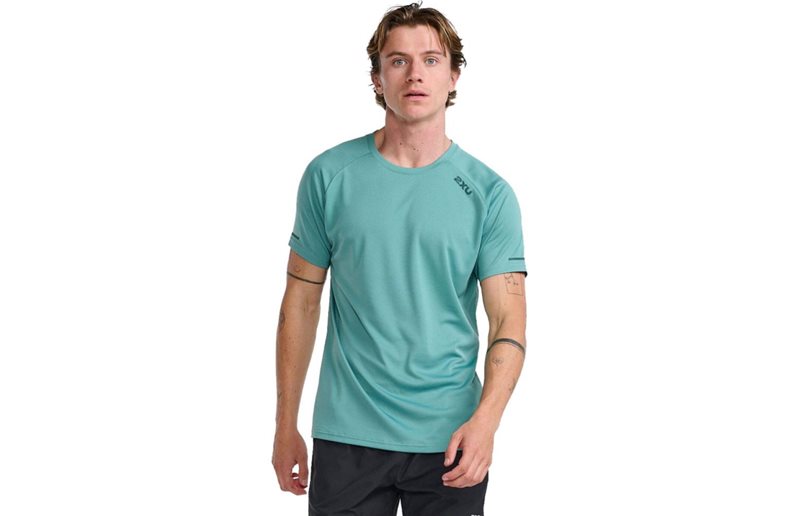 2XU Löpartröja Aero Tee Raft/Pine Herr