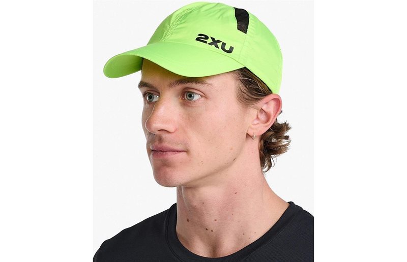 2XU Juoksupipo Run Cap Unisex Volt/Black