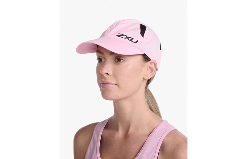 2XU Løbehætte Run Cap Unisex Pastel Pink/White