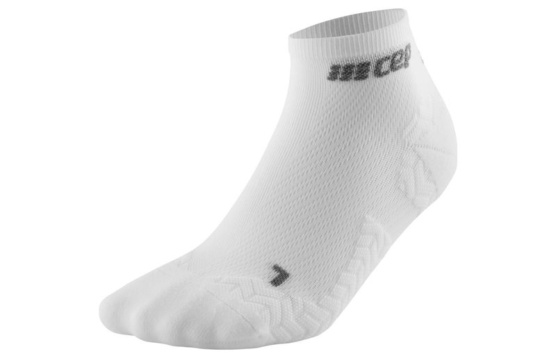 CEP Löparstrumpor Ultralight Socks Low Cut v3 Herr White