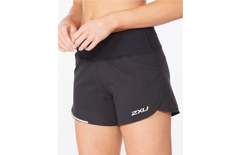 2XU Löparbyxor Aero 4-Inch Shorts Dam Black/Silver Reflective