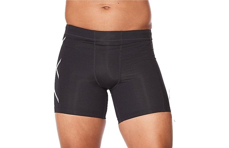 2XU Løbebukser Core Compression 1/2 Shorts Herre Black/Silver