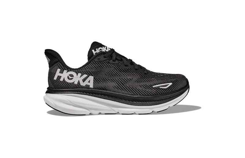 Hoka Clifton 9 Wide dam