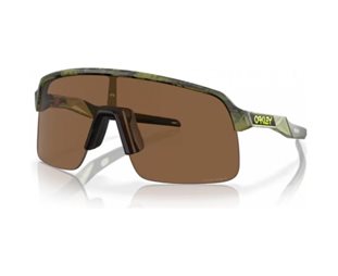 Oakley Sutro Lite