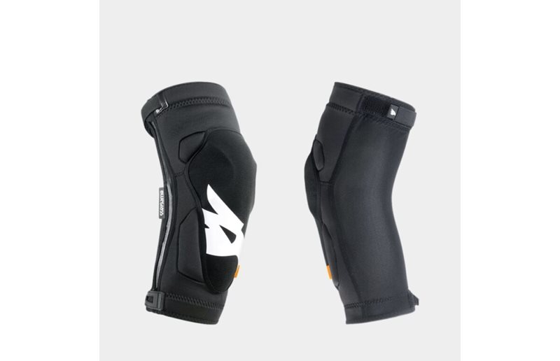 Bluegrass Knäskydd Solid D3O Knee Storlek Small