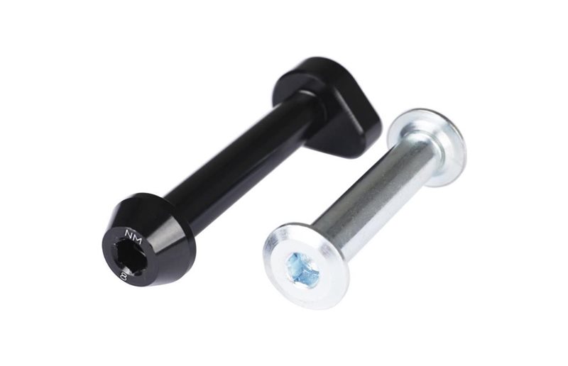 Cube Rear shock bolt set Stereo