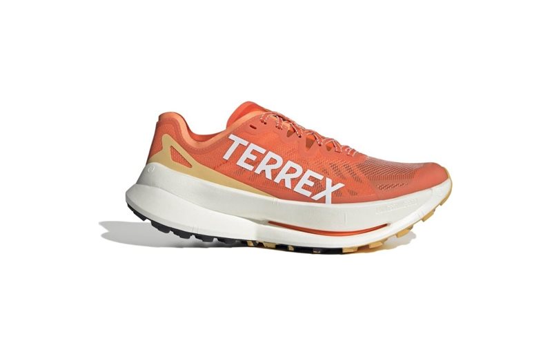 adidas Polkujuoksukengät Terrex Agravic Speed Ultra Impora/crywht/semspa