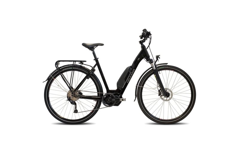 Naisten sähköpyörä Helkama CE9 9v 28" Musta