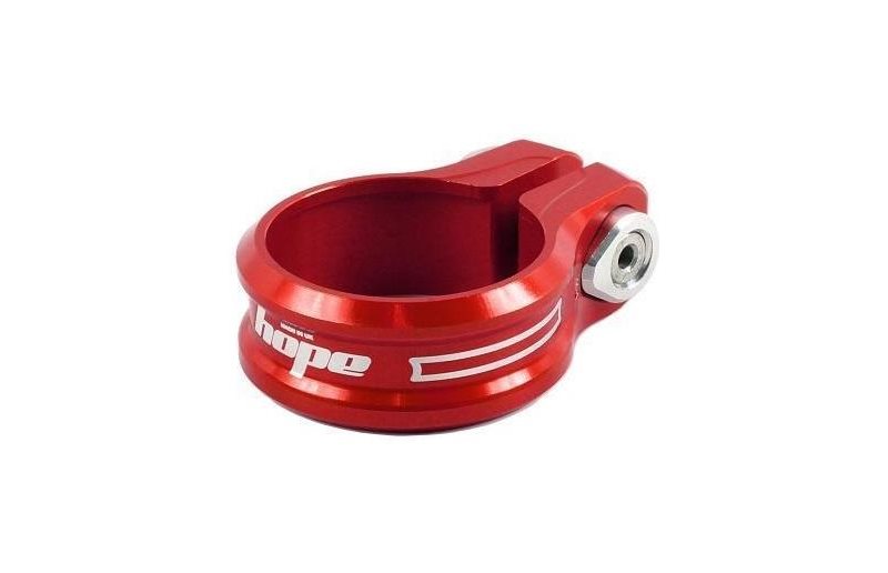 Hope Sadelstolpsklämma 31.8mm Röd