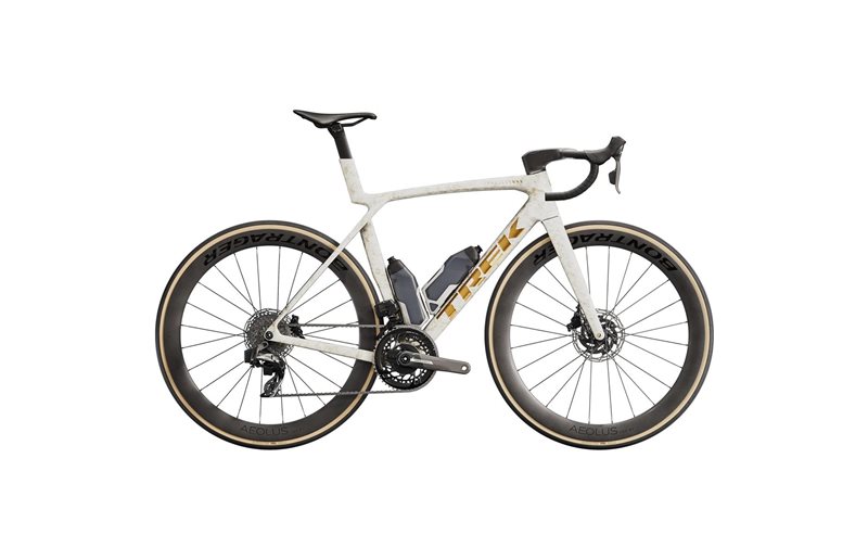 Trek Racer Allround Madone SLR 7 AXS Gen 8 Era White
