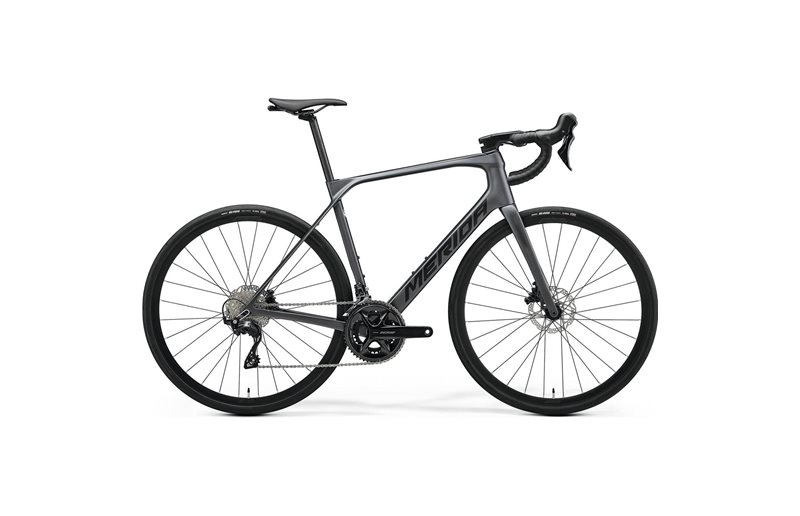 Racer Allround Merida Scultura Endurance 4000 Silk Dark Silver/Black