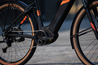 Naisten sähköpyörä Rock Machine Crossride E700 B Touring CX Matte Black/Orange