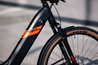Naisten sähköpyörä Rock Machine Crossride E700 B Touring CX Matte Black/Orange