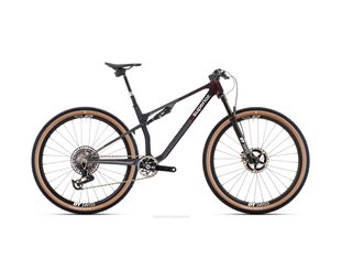Täysjousto maastopyörä Superior XF 9.9 Team Red Carbon/Matte Carbon