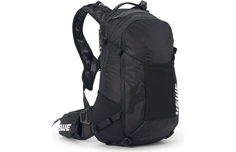 Pyöräilyreppu USWE Shred 16L MTB Daypack Musta + tasku juomarakolle