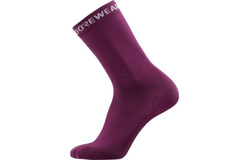 Treenisukat Gorewear Essential Socks Process Purple