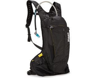 Thule Juomareppu Vital 8L sis. 2.5L Juomarakko, Musta