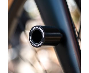Headlight Mount Old Man Mountain Black