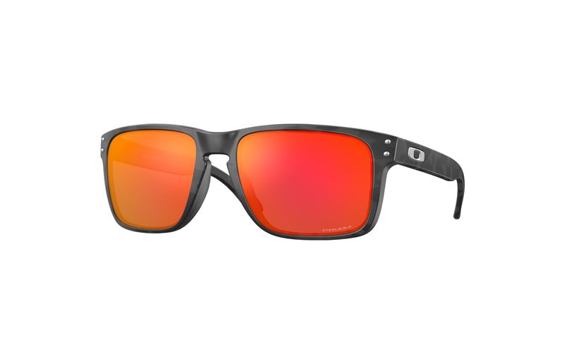 Solbriller Oakley Holbrook XL Matte Black Camo / Prizm Ruby