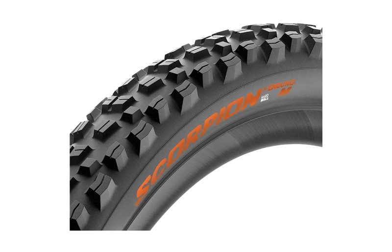 Rengas Pirelli Scorpion Enduro M Color Edition 29" Orange Label