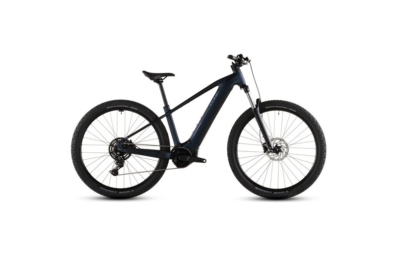 El MTB Cube Reaction Hybrid Performance 600 Indigoblue/Reflex