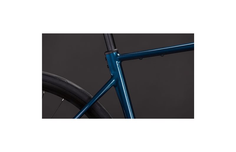 Cube Pro Racer Köp Racercykel Cube Attain Pro Nautica/Prism från CUBE