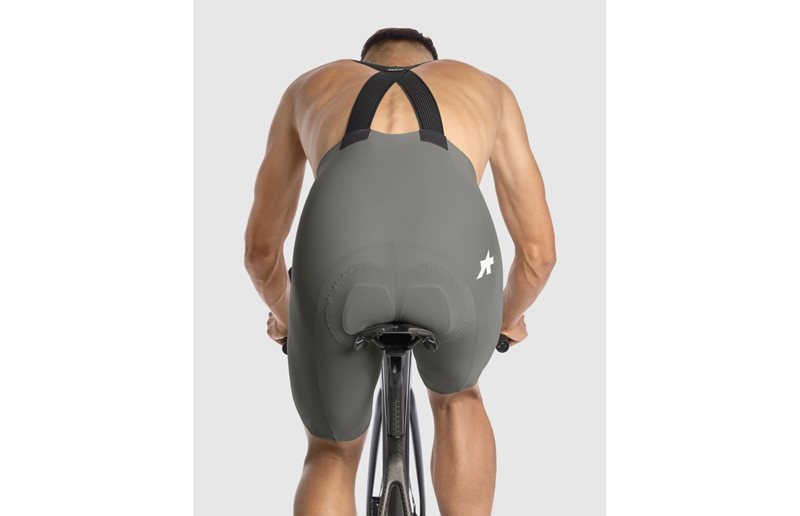 Cykelshorts Assos Bib Shorts EQUIPE R S11 Edge Green fra ASSOS
