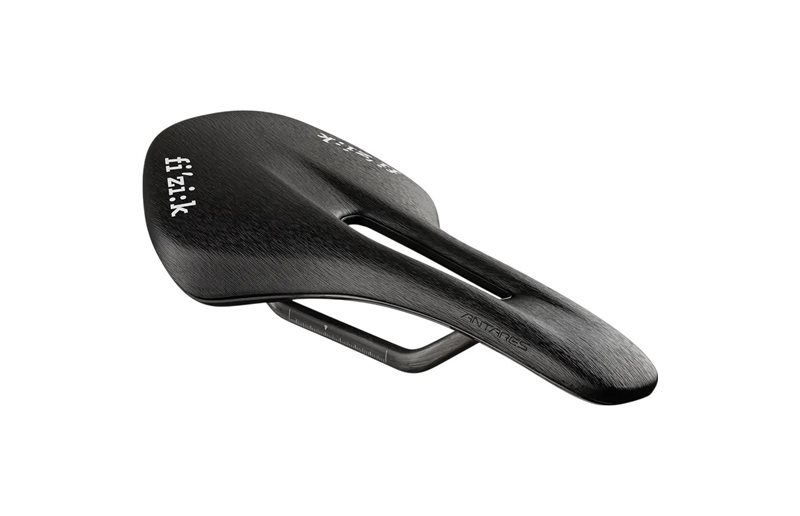 Pyörän satula Fizik Vento Antares R1 Light Carbon