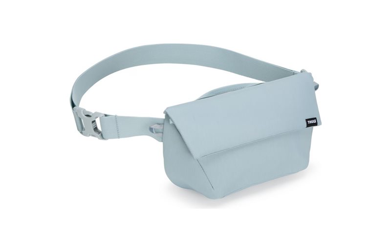 Axelväska Thule Enroute Sling Bag 2L Soft Blue/Darkest Blue