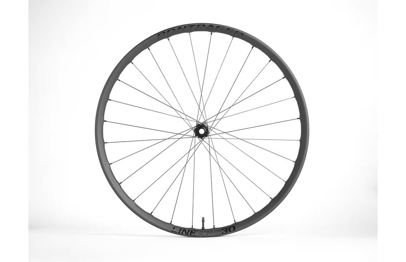 Forhjul Bontrager Line Pro 30 TLR Boost 27,5"