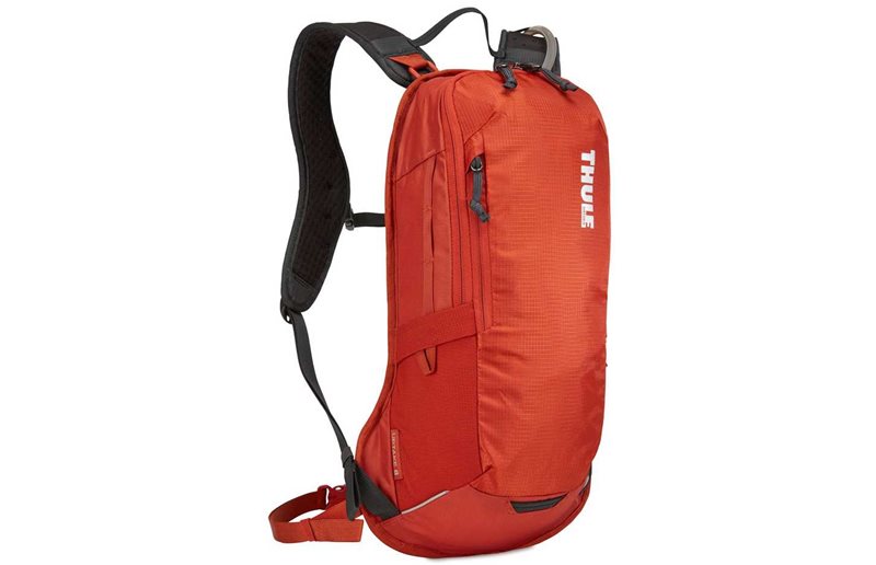 Thule Juomareppu Uptake 8L sis. 2.5L Juomarakko, Rooibos