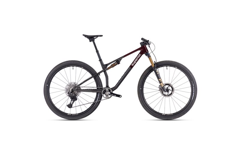 Fulldempet MTB Superior XF 9.9 Team Red Carbon/Matte Carbon