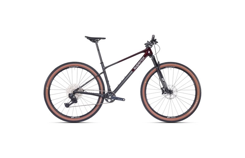 Superior XP 9.6 Matte Carbon/Red Carbon