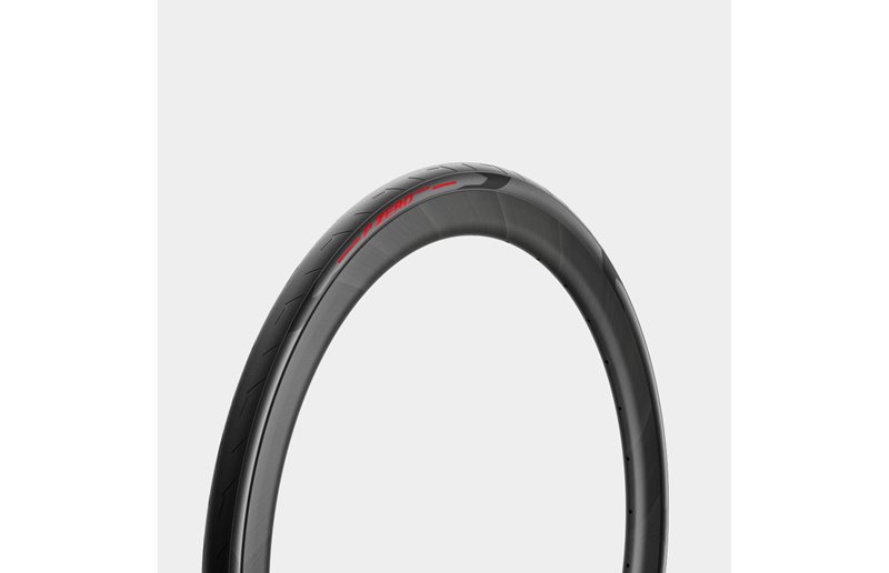 Cykeldäck Pirelli P ZERO Race Colour Edition TechBELT SmartEVO röd 26-622 (700 x 26C / 28 x 1.00) vikbart svart/röd