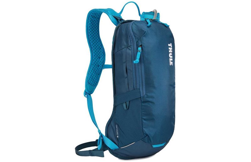 Thule Juomareppu Uptake 8L sis. 2.5L Juomarakko, Sininen